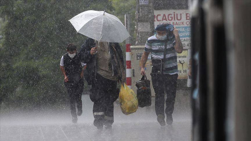 Meteoroloji saat verip 5 ili uyardı! Kuvvetli sağanak vuracak 1